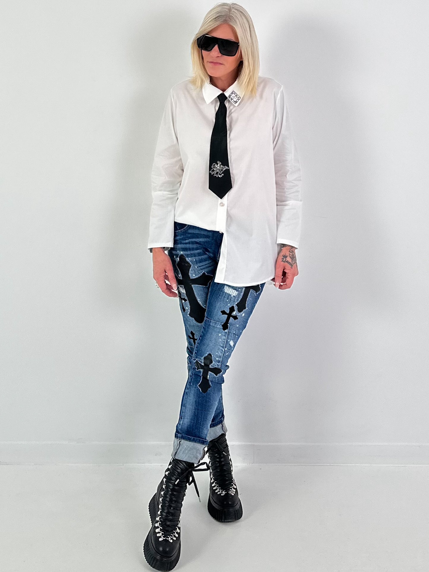 Blouse model "Crystal Collar" - wit