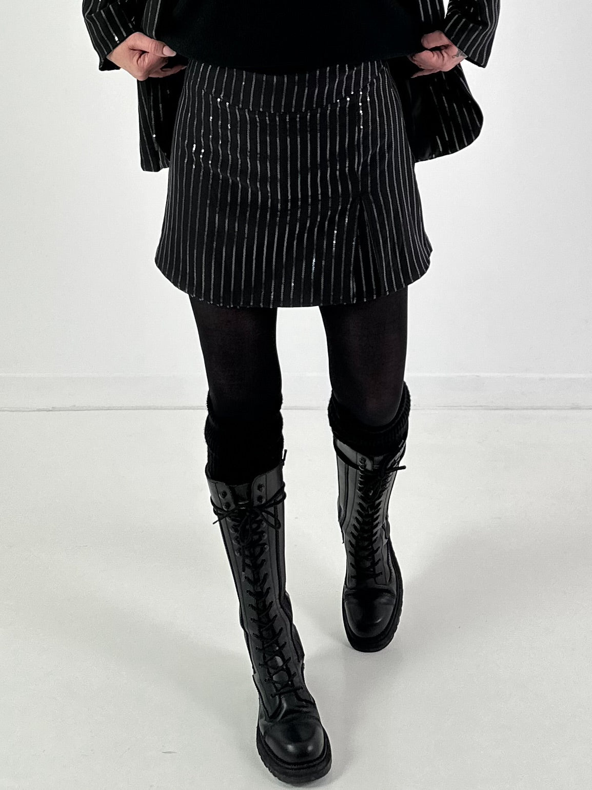 Hosenrock Modell "Midnight Sparkle" - schwarz-transparente Pailletten