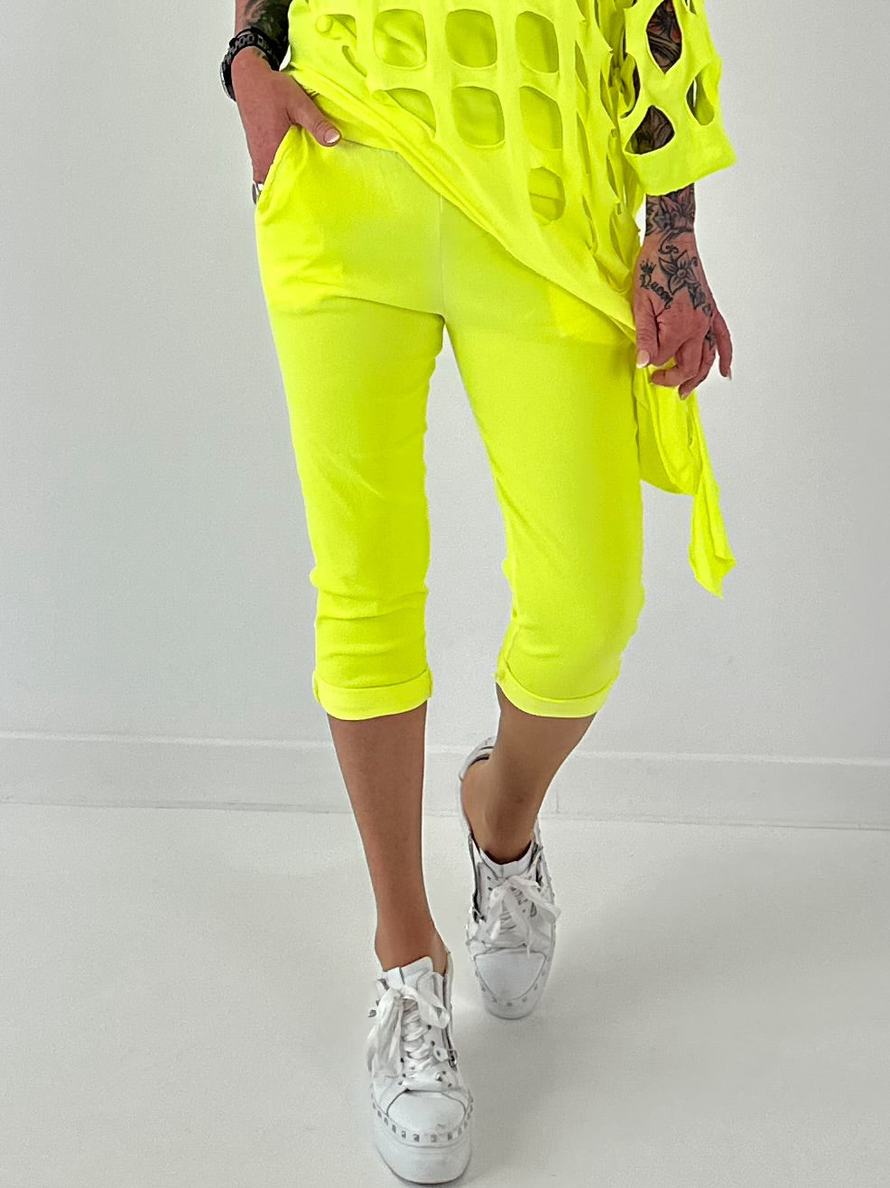 Capri Hose mit Bindeband - neongelb