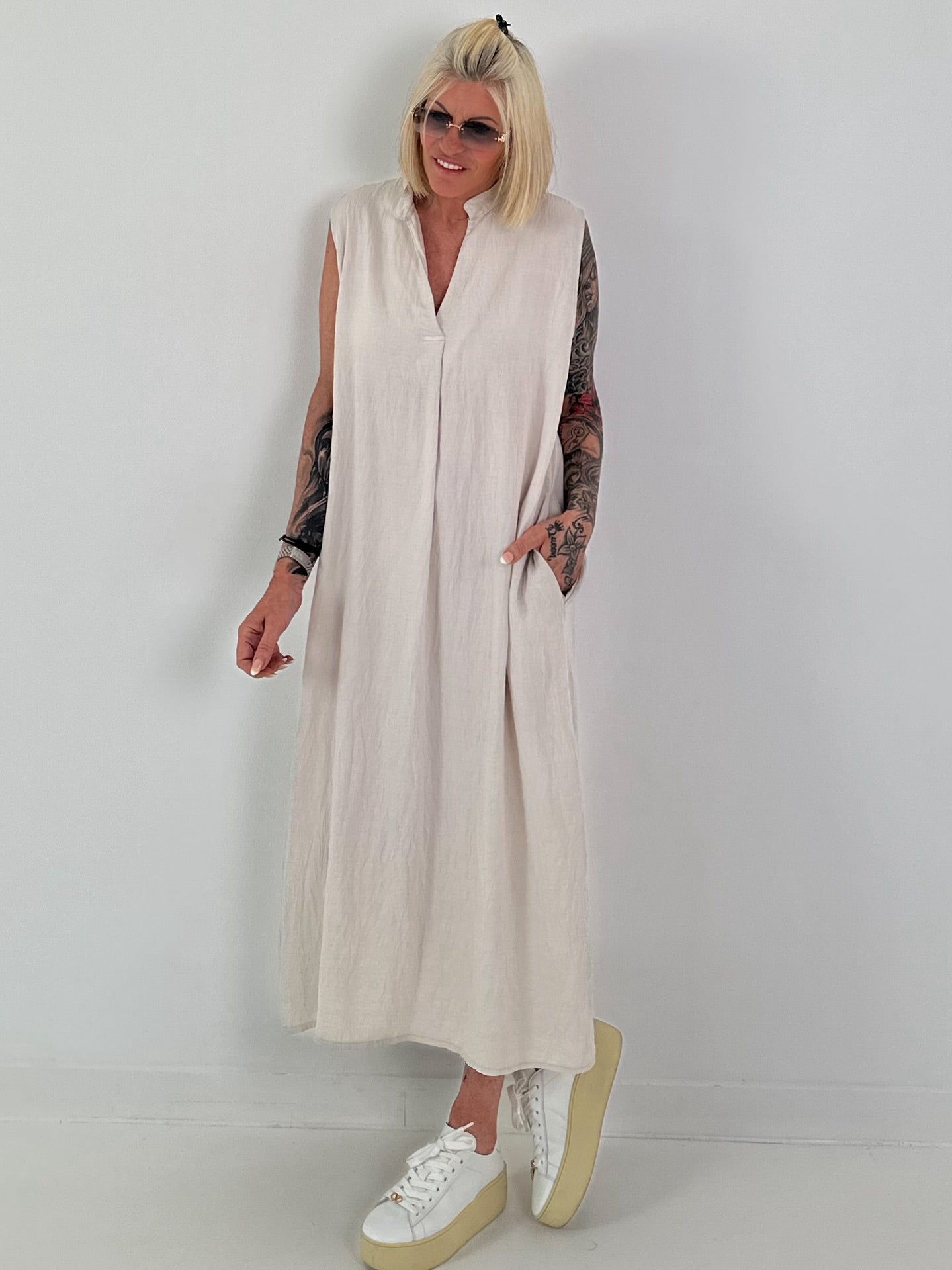 Luftiges Kleid - beige