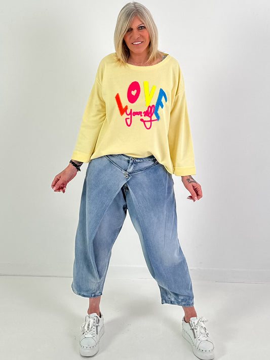 Sweater Modell "Love yourself" - gelb