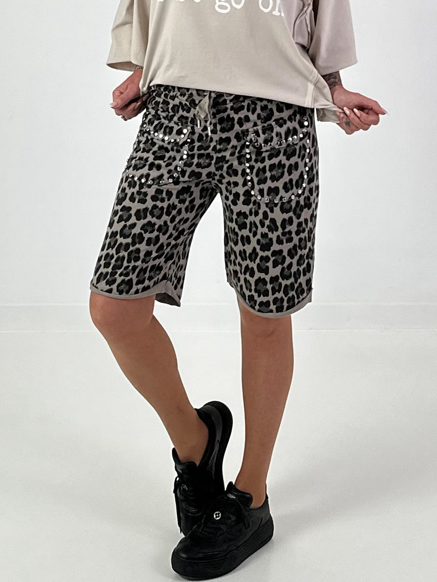 Sweat Short Leo mit Nieten - taupe