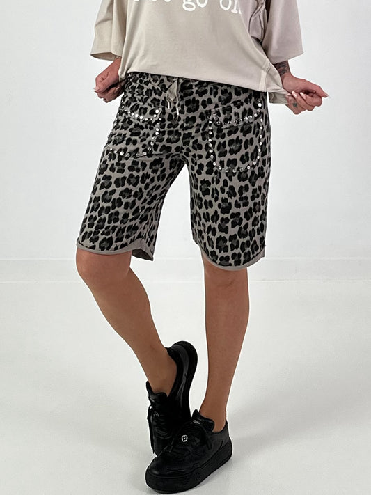 Sweat Shorts Leo with studs - taupe