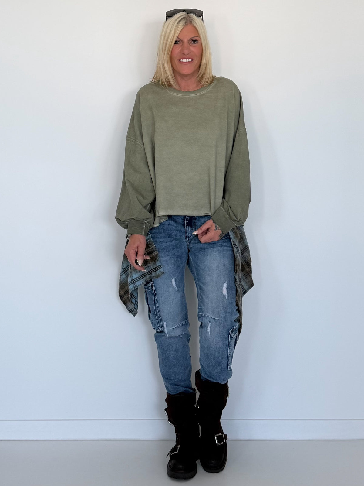 Boxy sweater Smile - olive