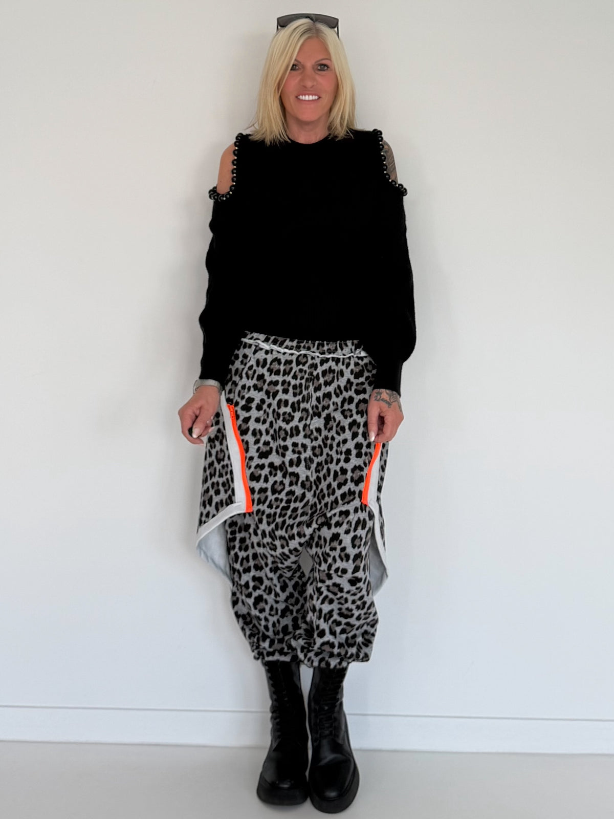 Haremhose im Leo-Print - grau-mehrfarbig
