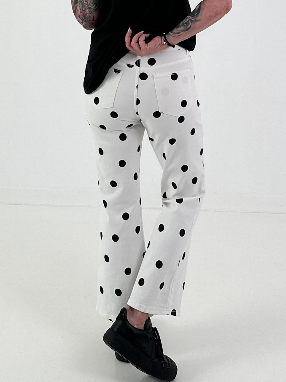 Jeans with all-over polka dots - white-black