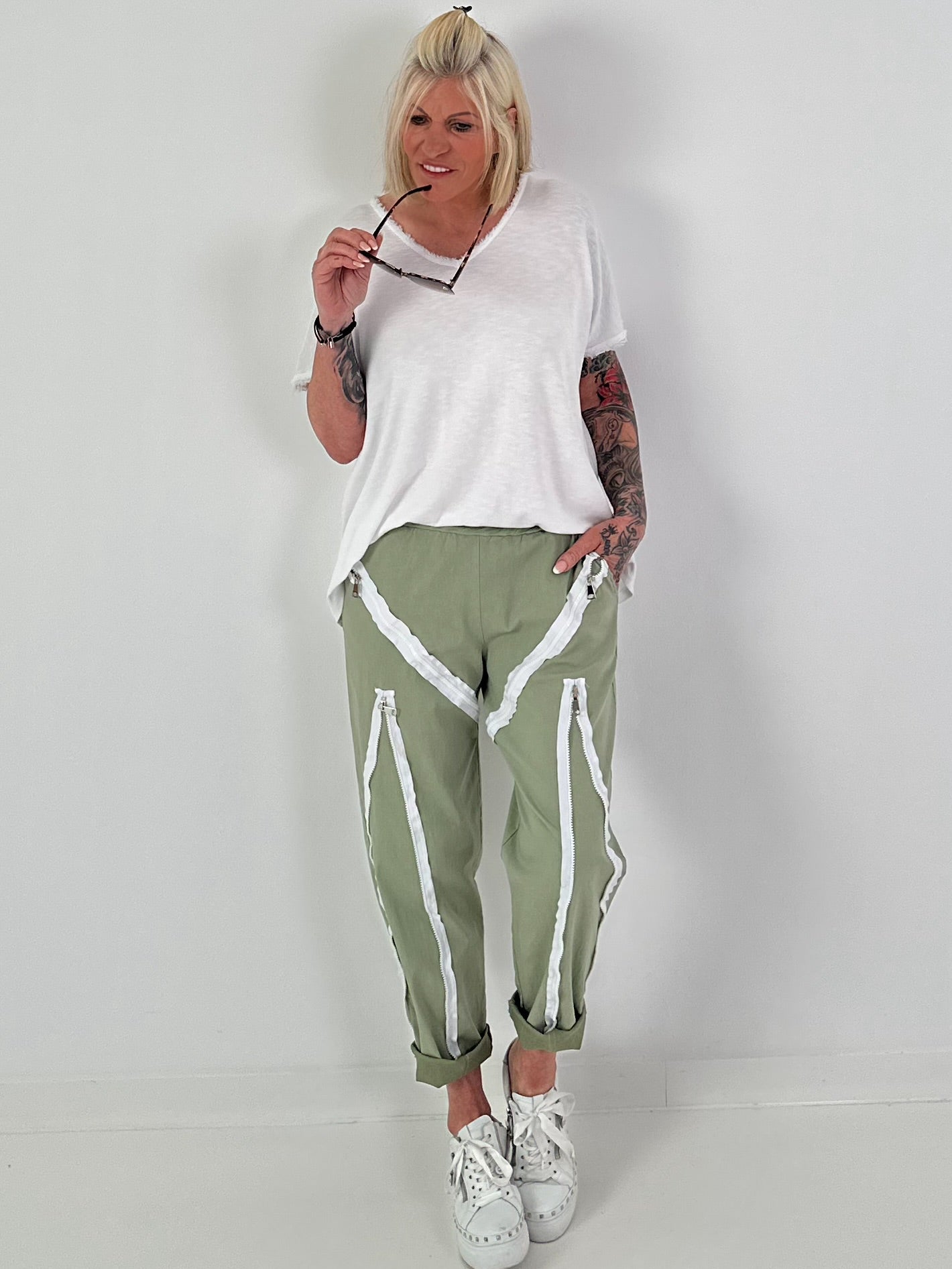 Ribbed shirt with fringe details - white