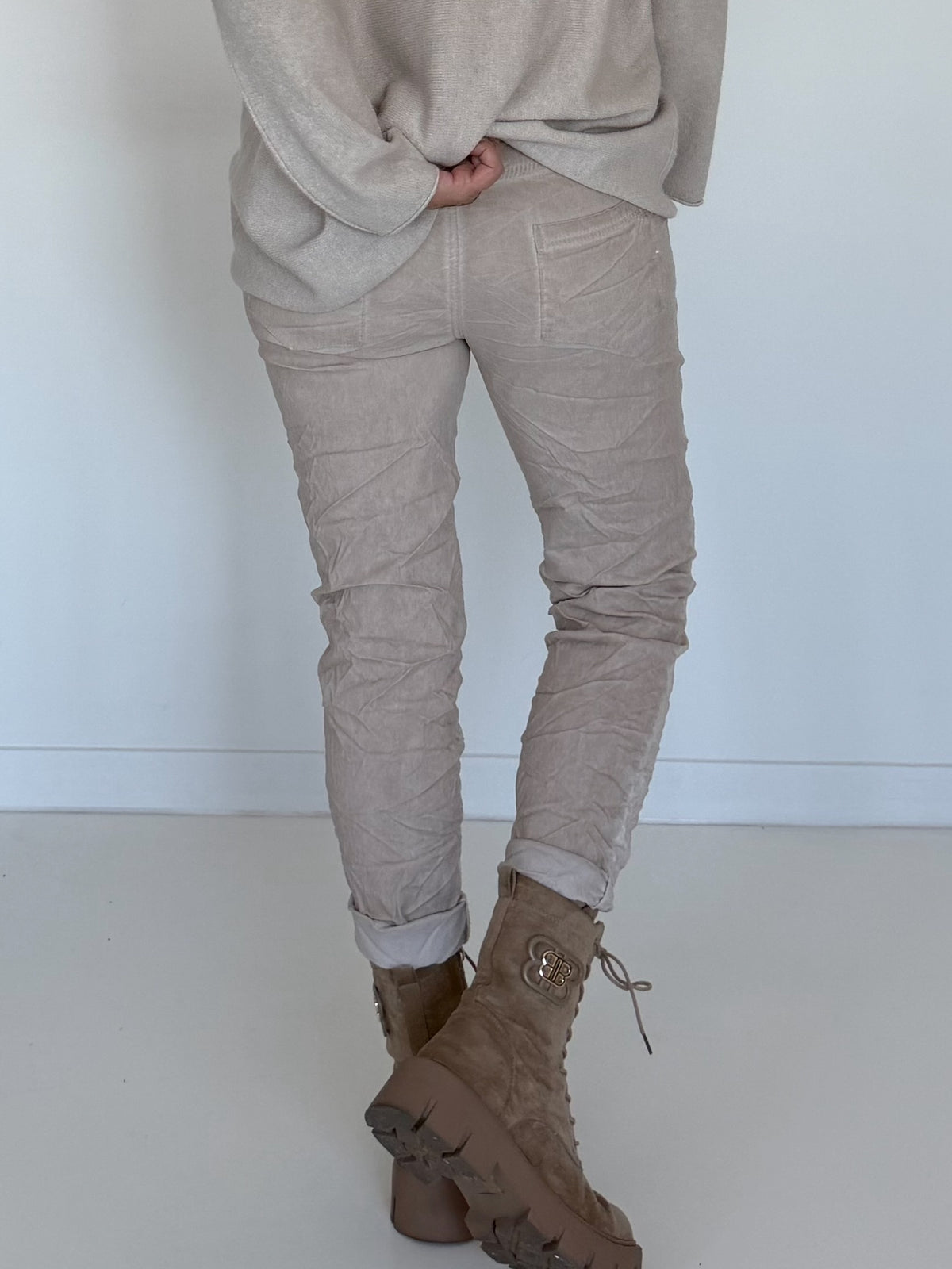 Broek van materiaalmix - beige