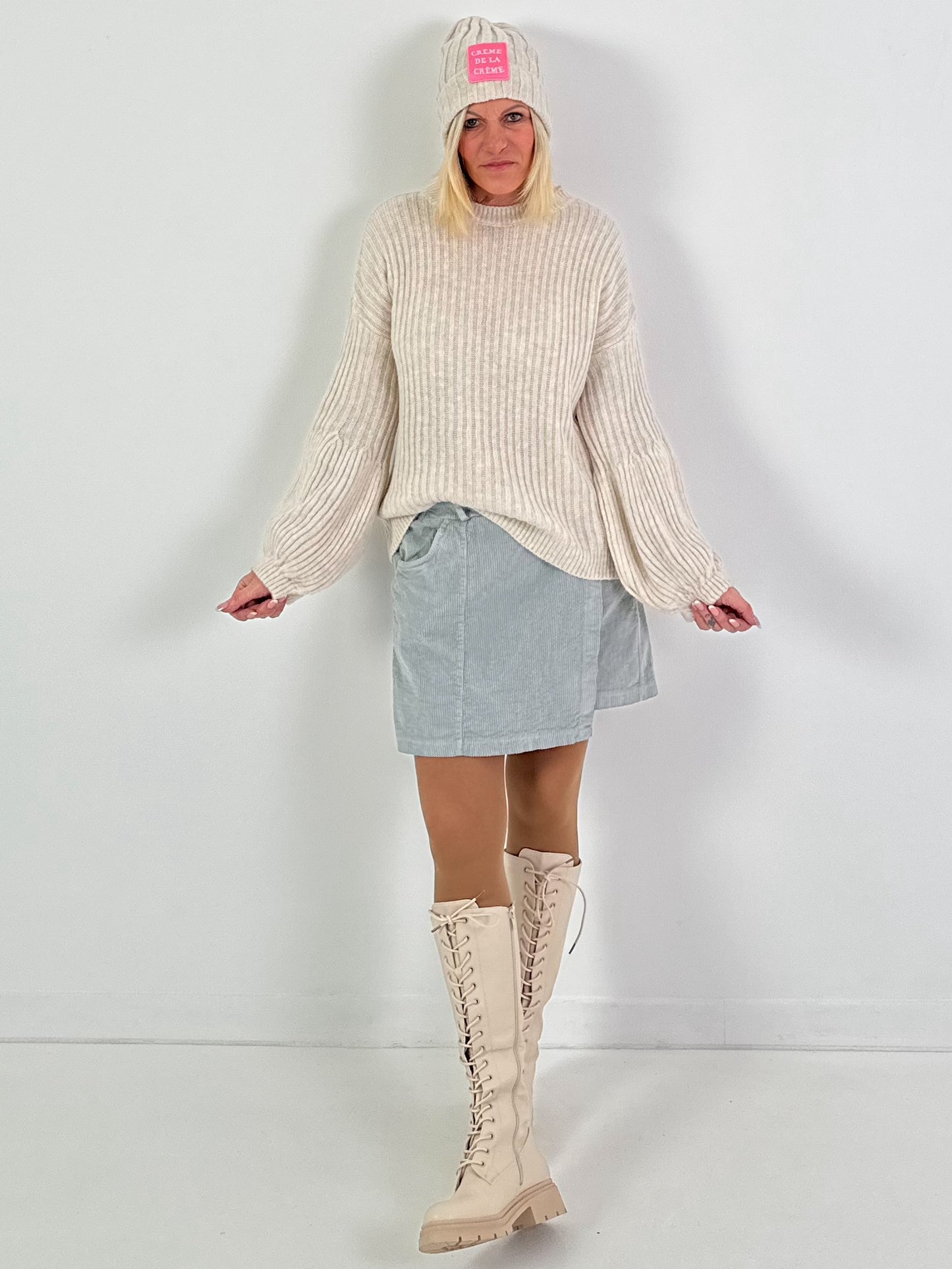 Rokje/short model "Skorty" - lichtgrijs