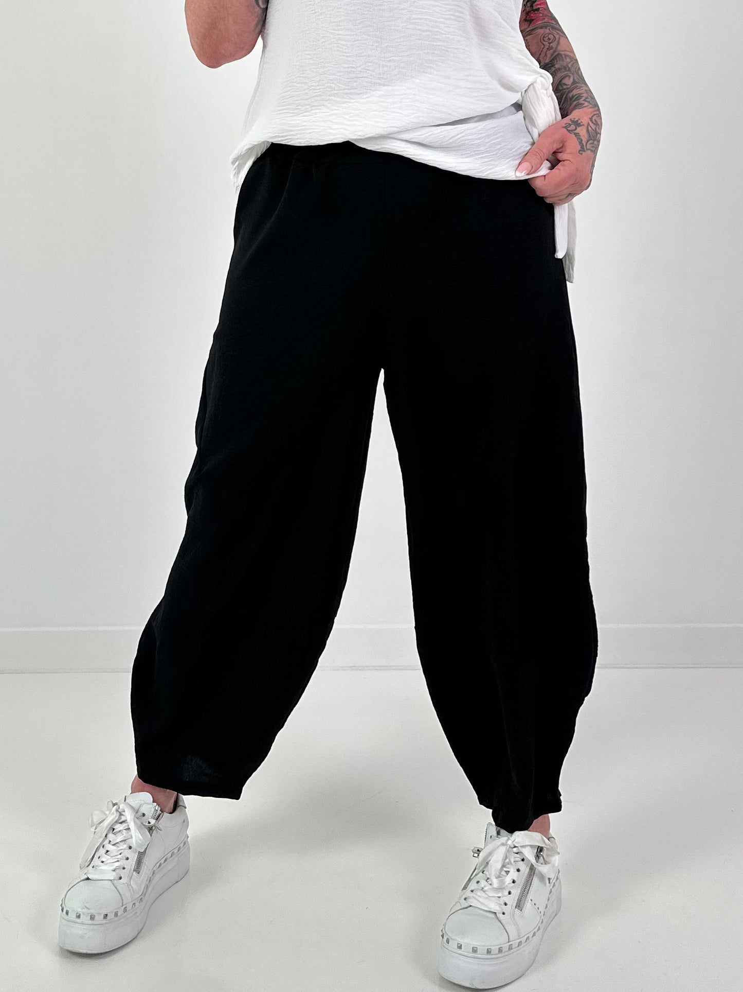Light Balloon Trousers - black