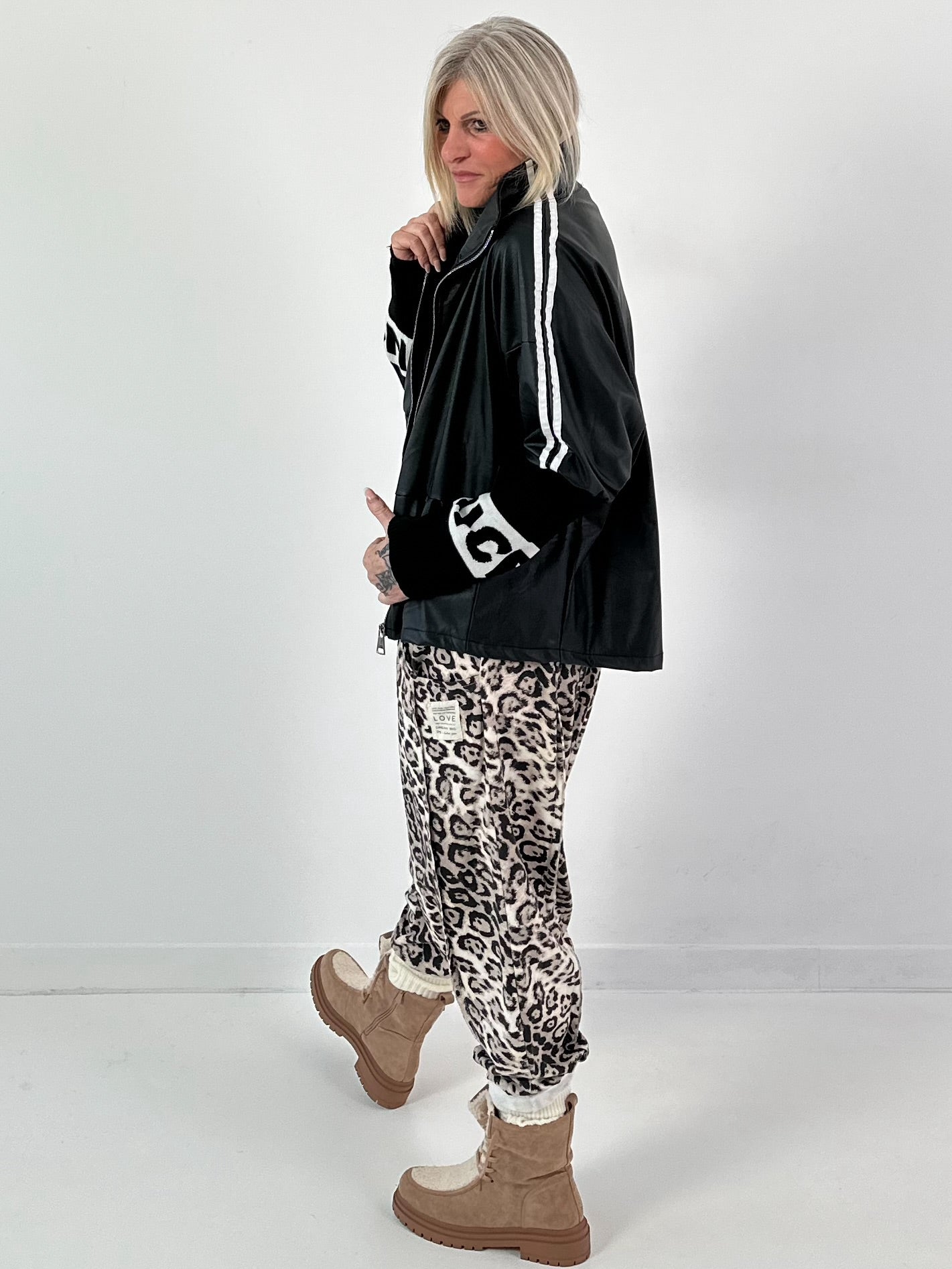 Harem pants model "Deep&amp;Wild" - beige-multicoloured