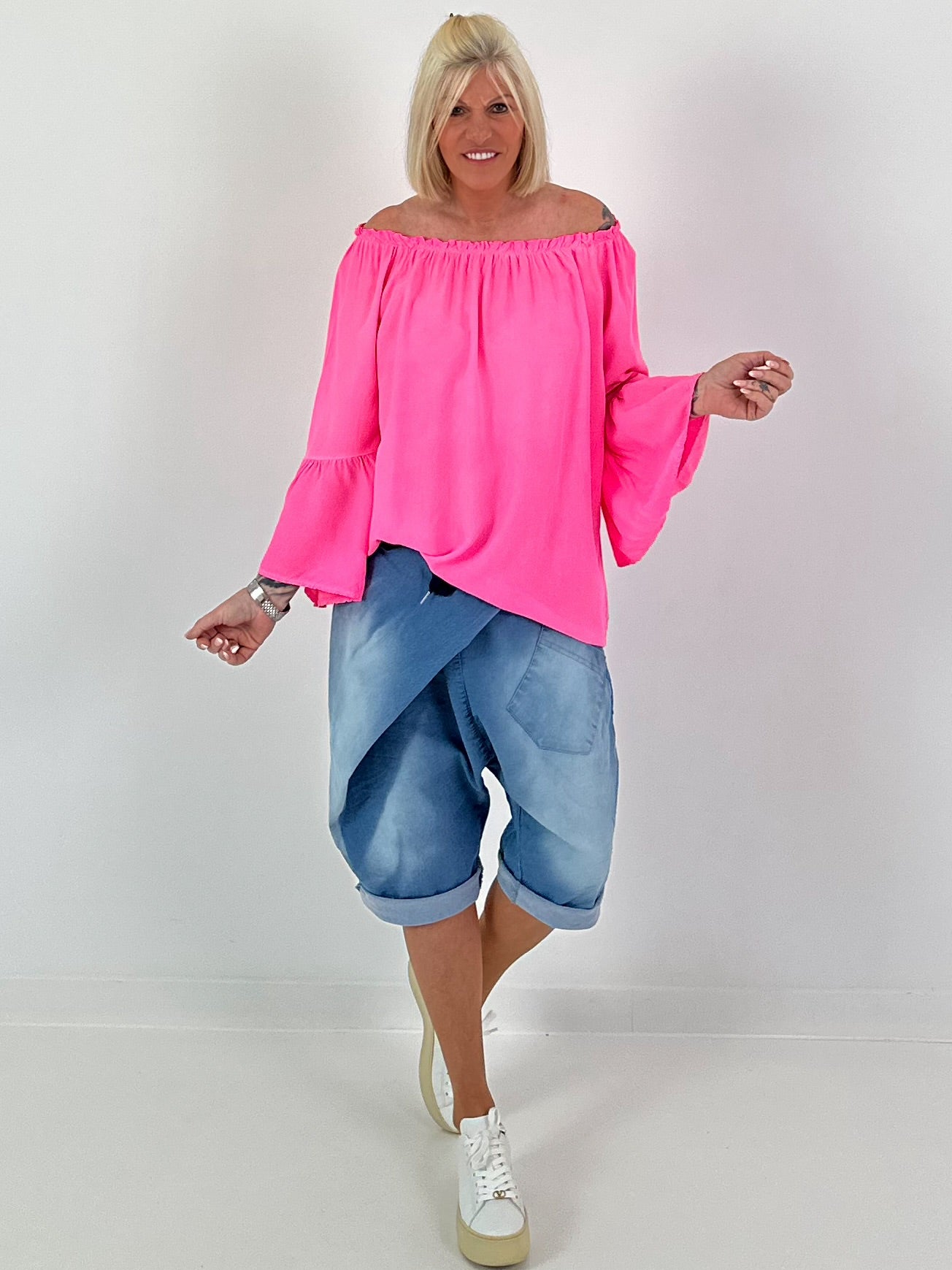 Tunic with gathered round neck and flounce sleeves - neon pink