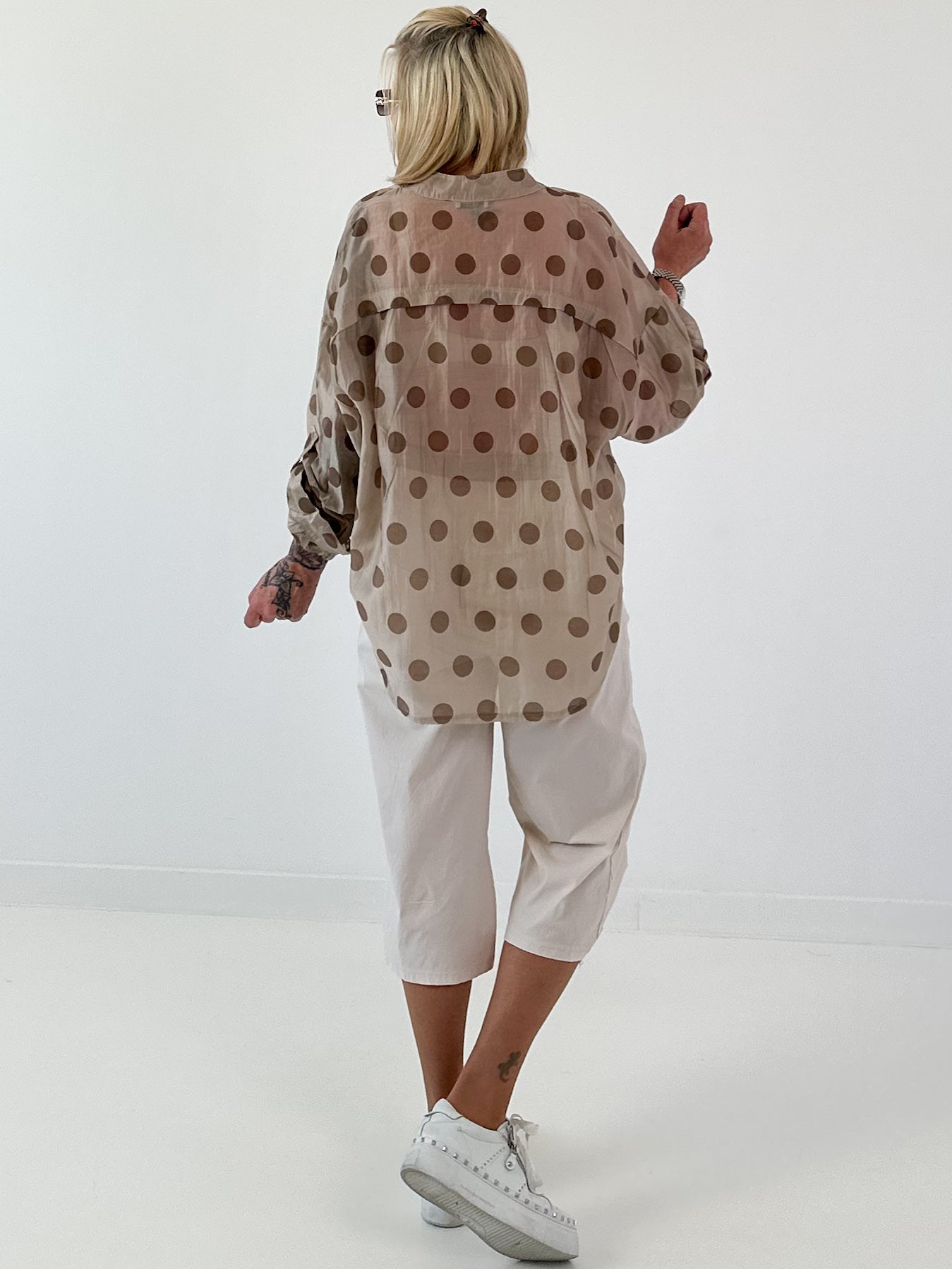 Transparent Tunic with Ruffle Sleeves - white