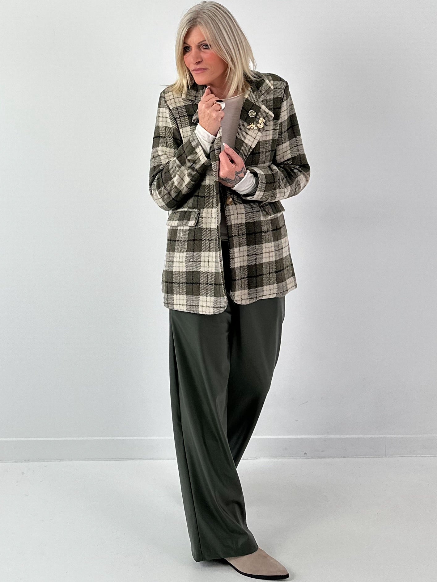Geruit wollen blazer, model "Royal Check" - olijfgroen-veelkleurig