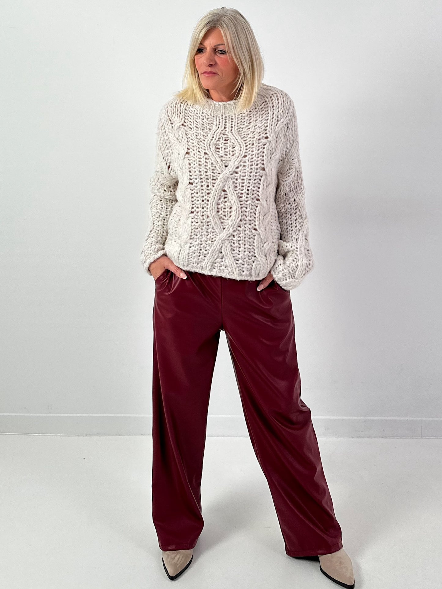 Trousers in leather look model "Smooth Faux" - bordeaux
