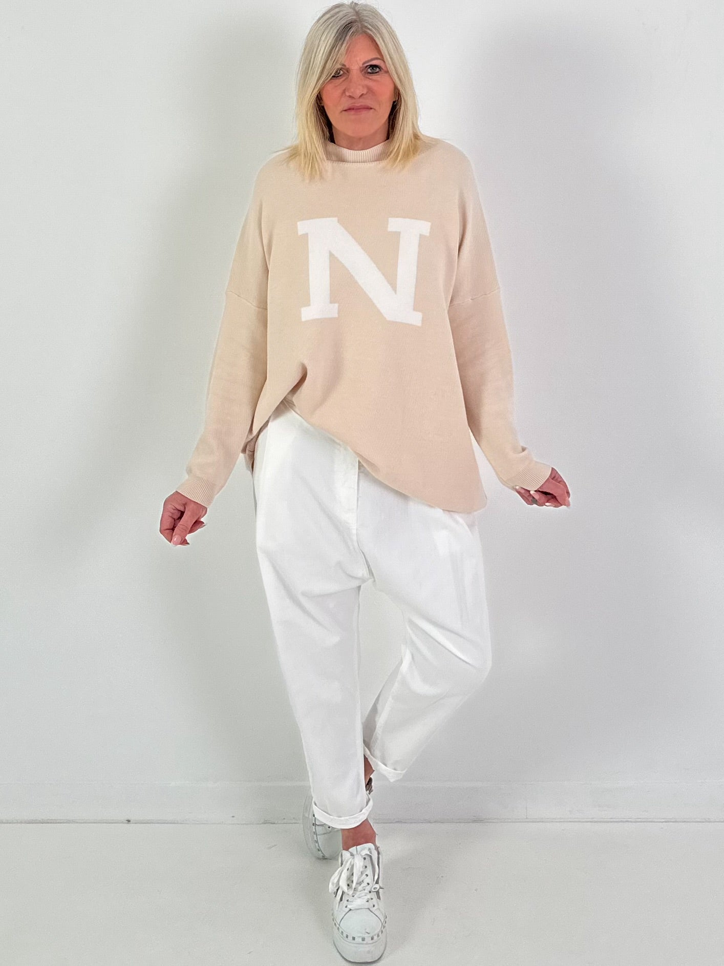 Pullover Modell "N-Edition" - beige ( lieferbar ab ca. 12.12.25)