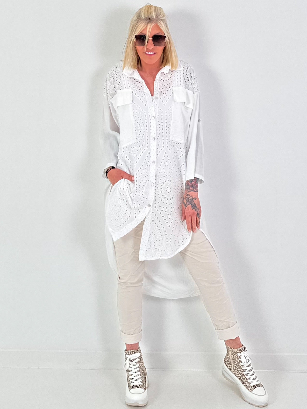 Long linen blouse with eyelet embroidery - white