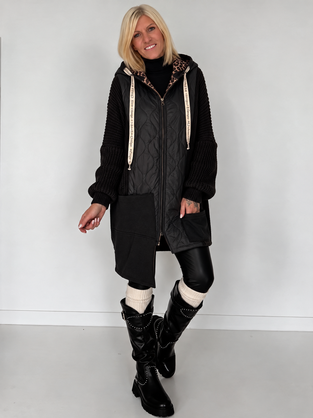 Oversized jacket in a mixed material design - black