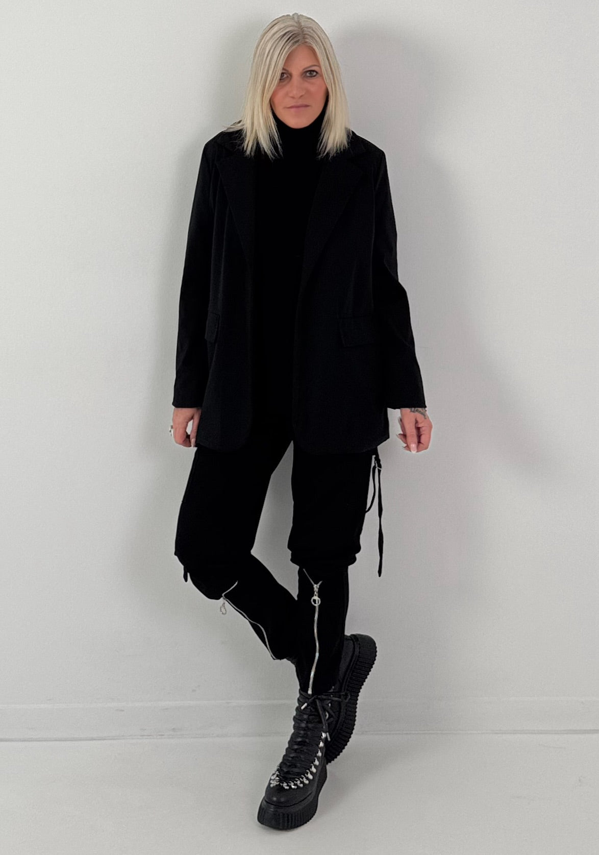 Blazer model "BREAKING ALL THE RULES" - zwart