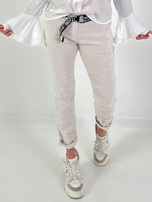 Hose V/made - beige