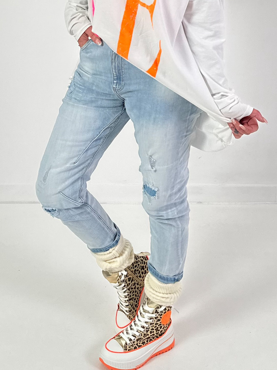 Jeans model "Street Tear" - light denim