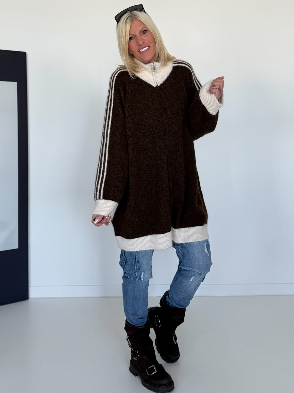 Oversized Long-Strickjacke mit Streifen - mokka-beige