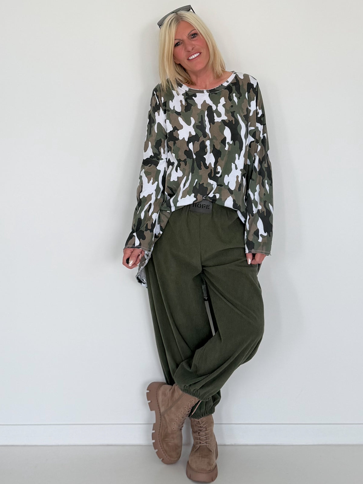 Shirt in all-over camouflage look - white-multicolored