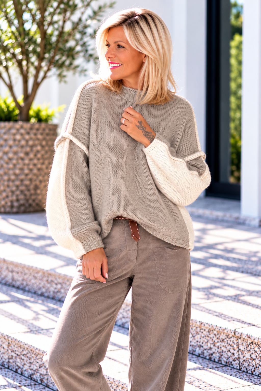 Pullover Two Colors - taupe-beige