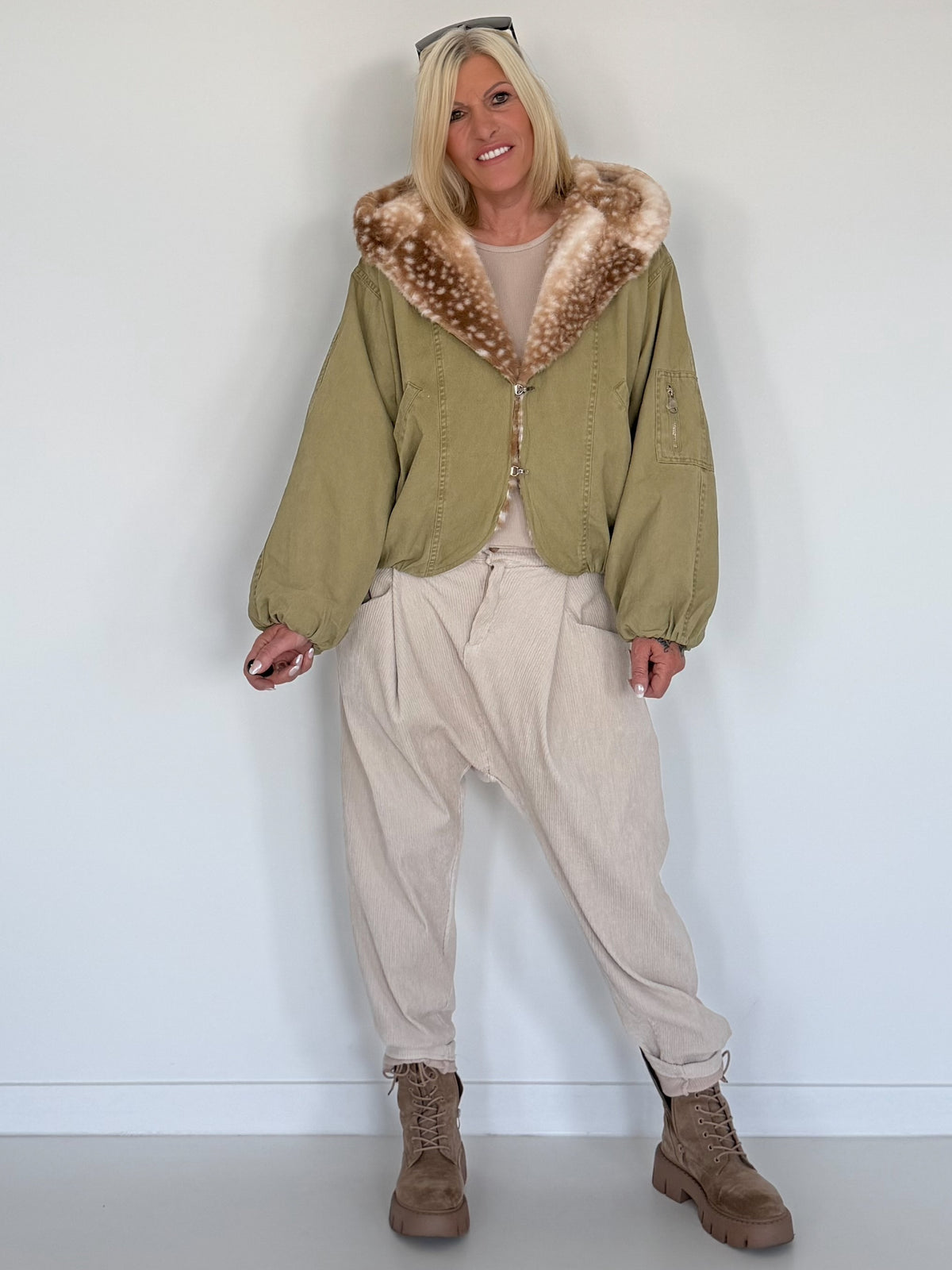 Bomberjacke mit Fake Fur Einsatz - khaki-mehrfarbig
