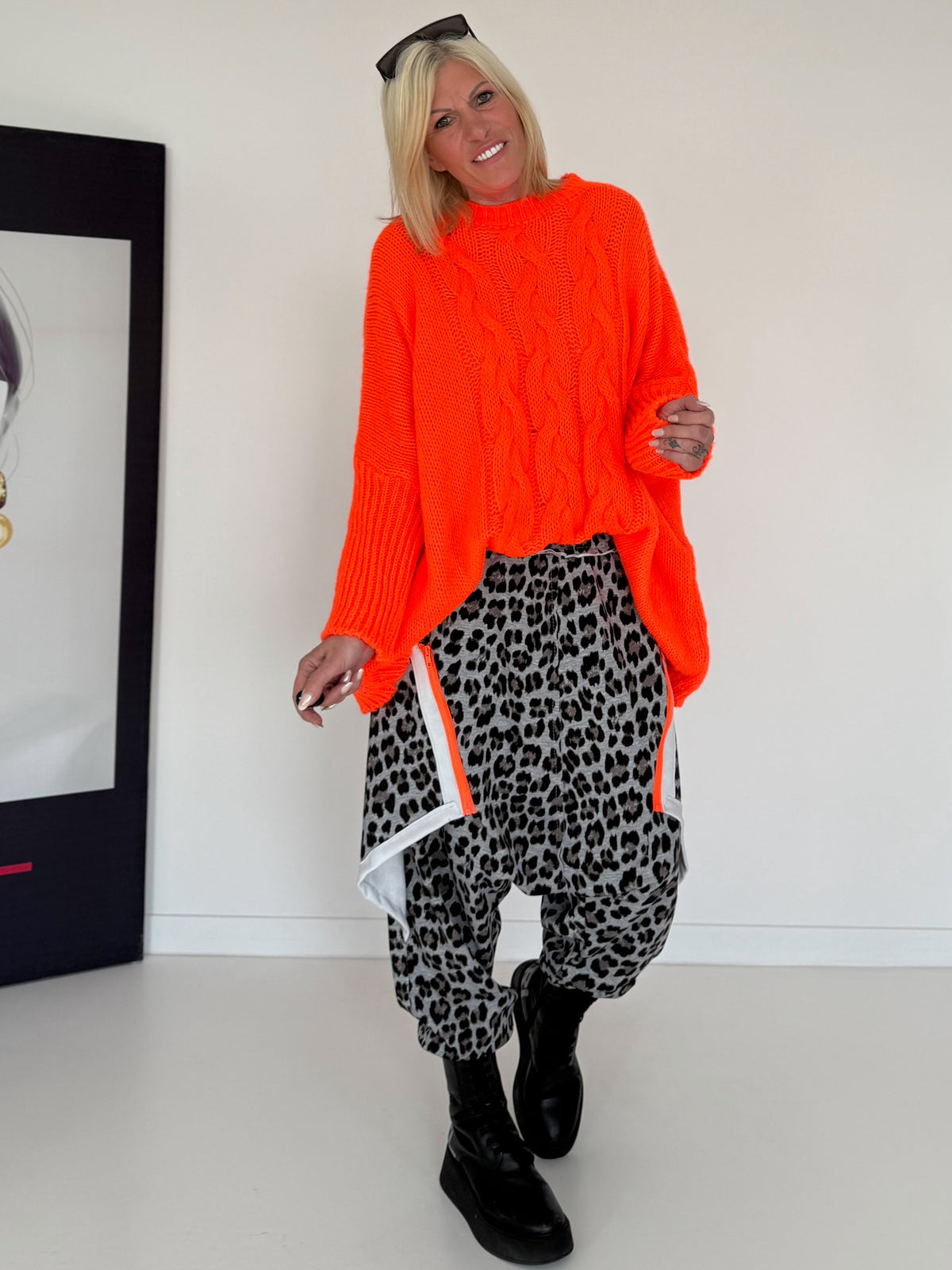 Pullover mit Stulpenärmeln und Zopfmuster - neonorange
