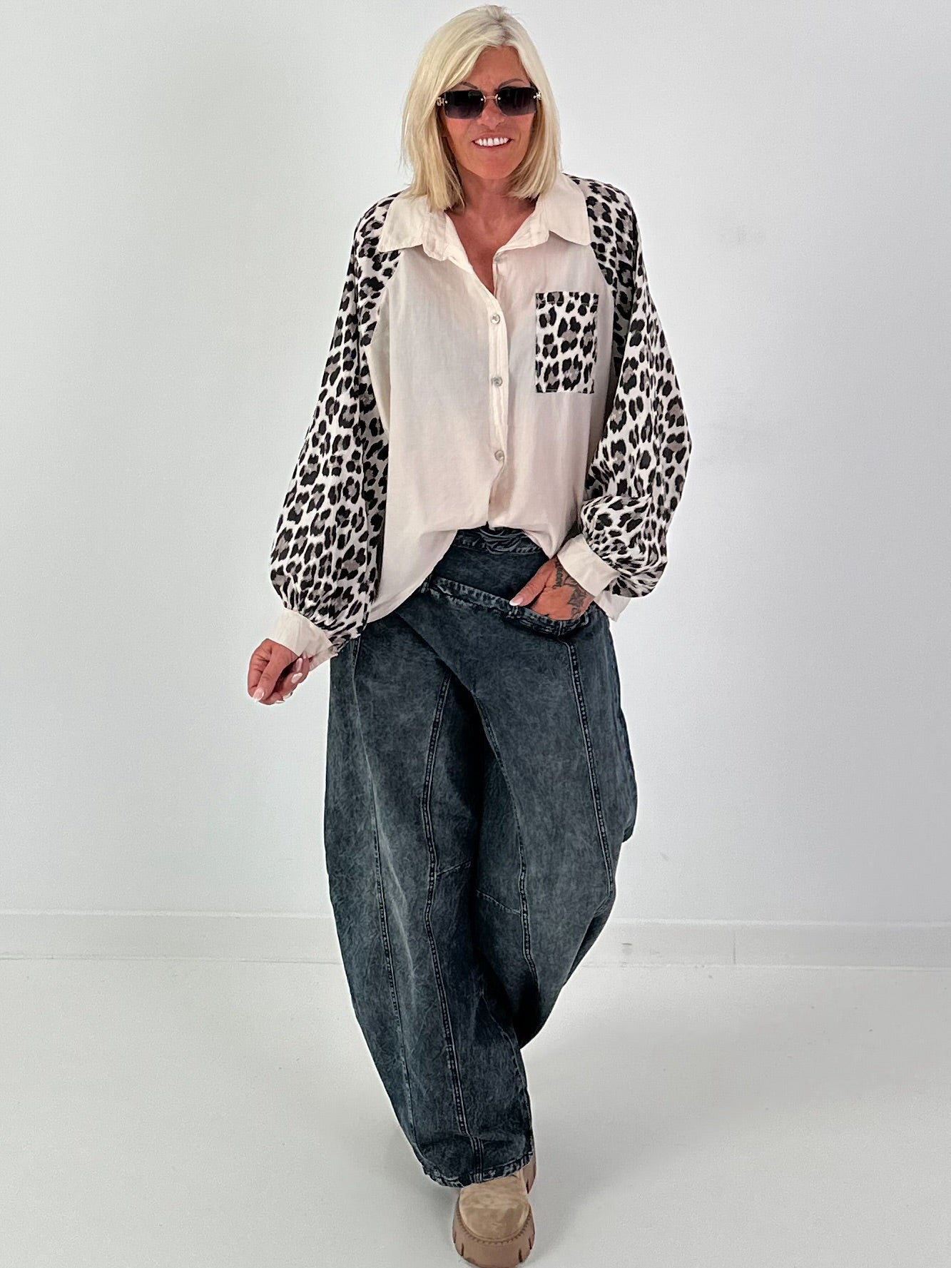 Bluse mit Leo Ärmeln - beige