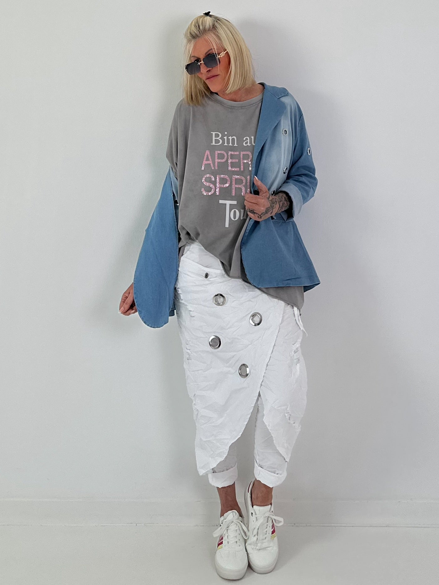 Oversized T-Shirt on Tour - grau