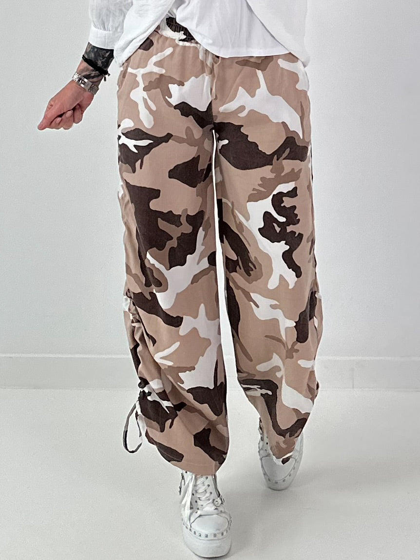 Balloon Linen Trousers with Fringe Details - taupe