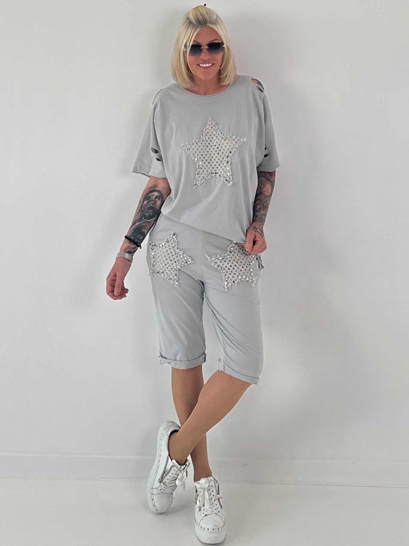 Cut-Out T-Shirt - beige