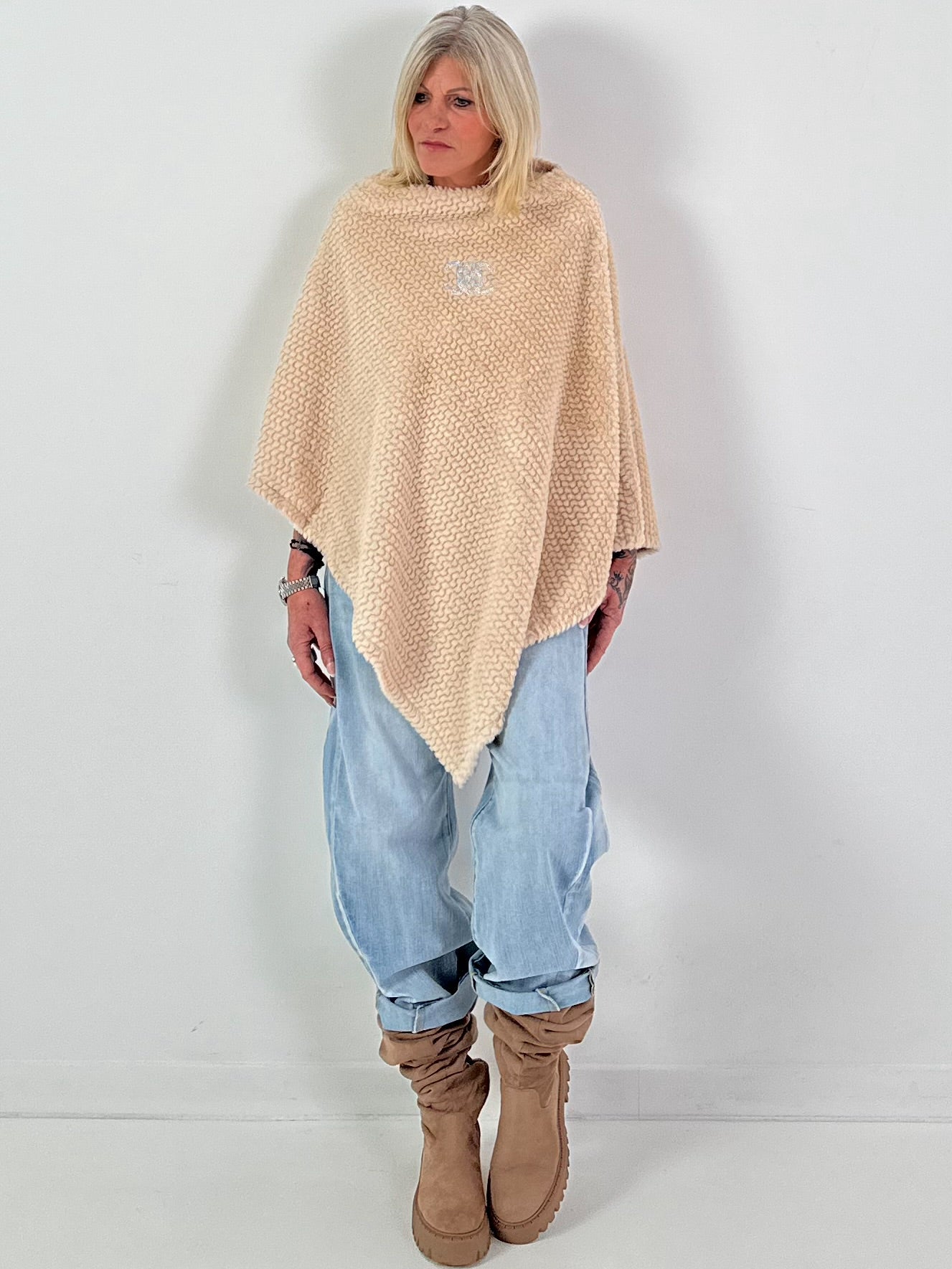 Poncho model "Luxury Touch" - beige