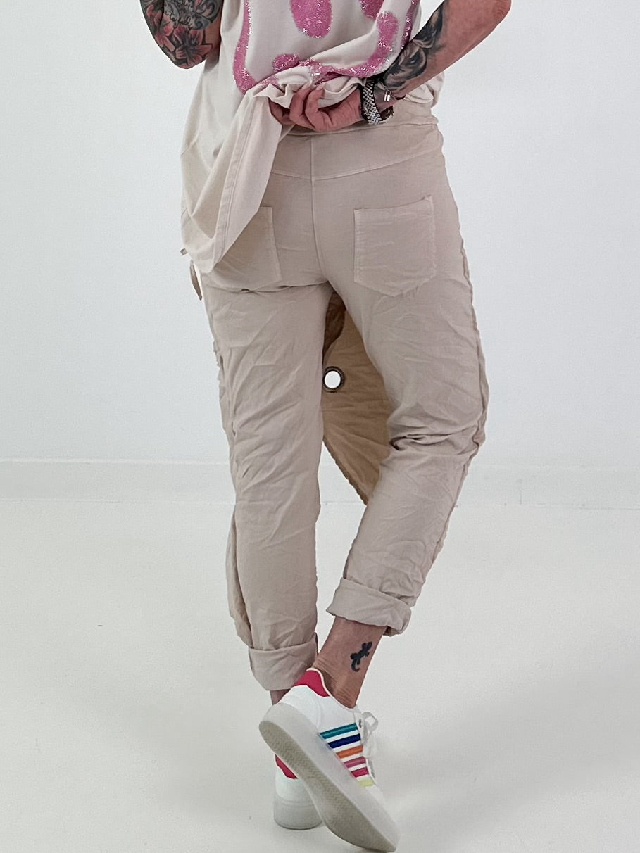 Stylische Hose im Knit-Look - beige