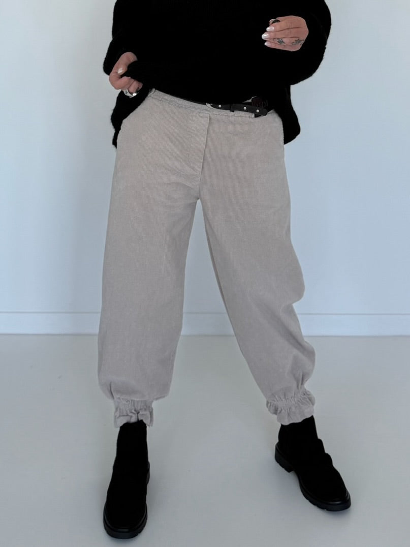 Cord-Pumphose mit Gürtel - beige