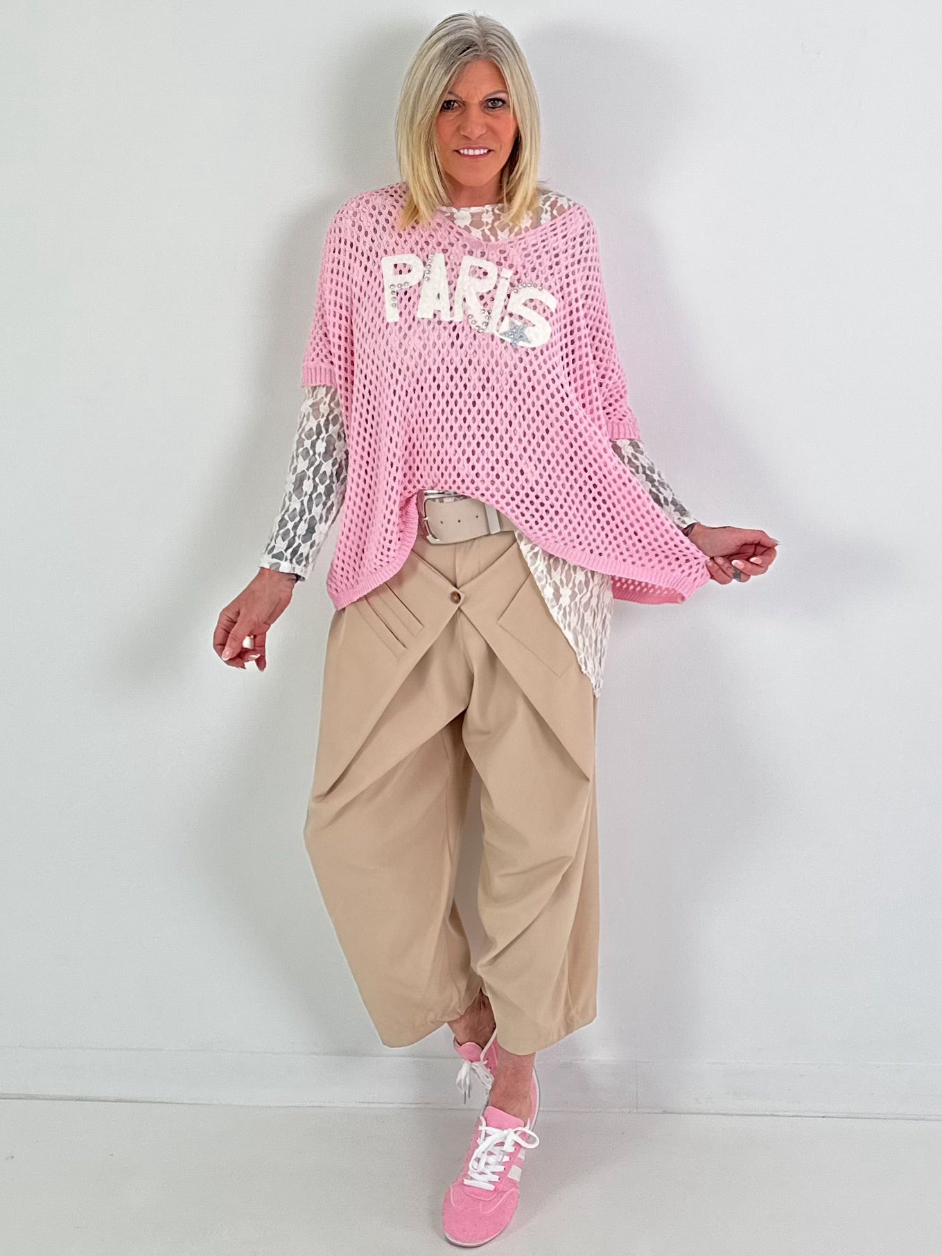 Crochet shirt with print - pink