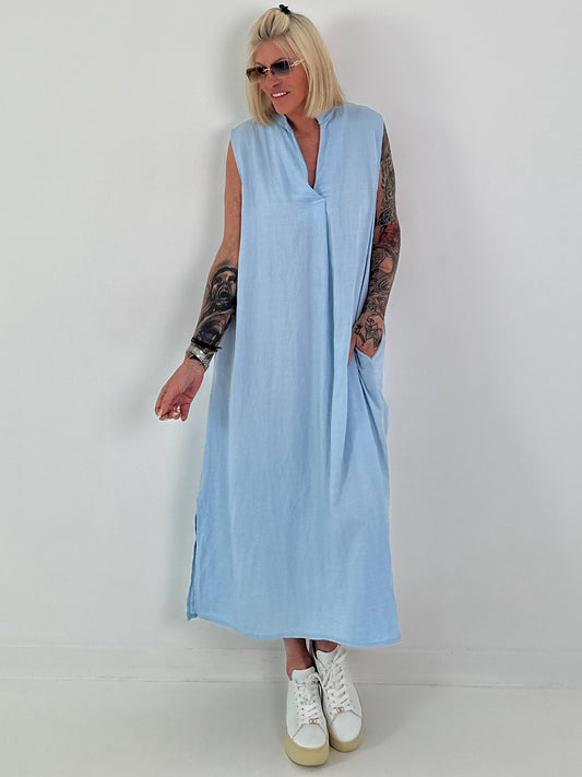 Luftiges Kleid - hellblau