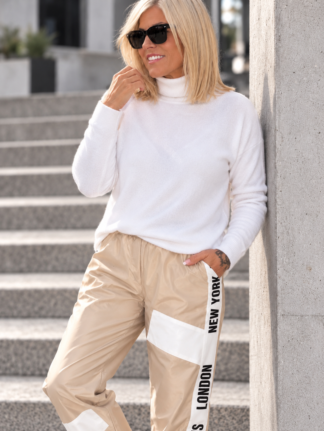 Basic Rollkragenpullover - weiss