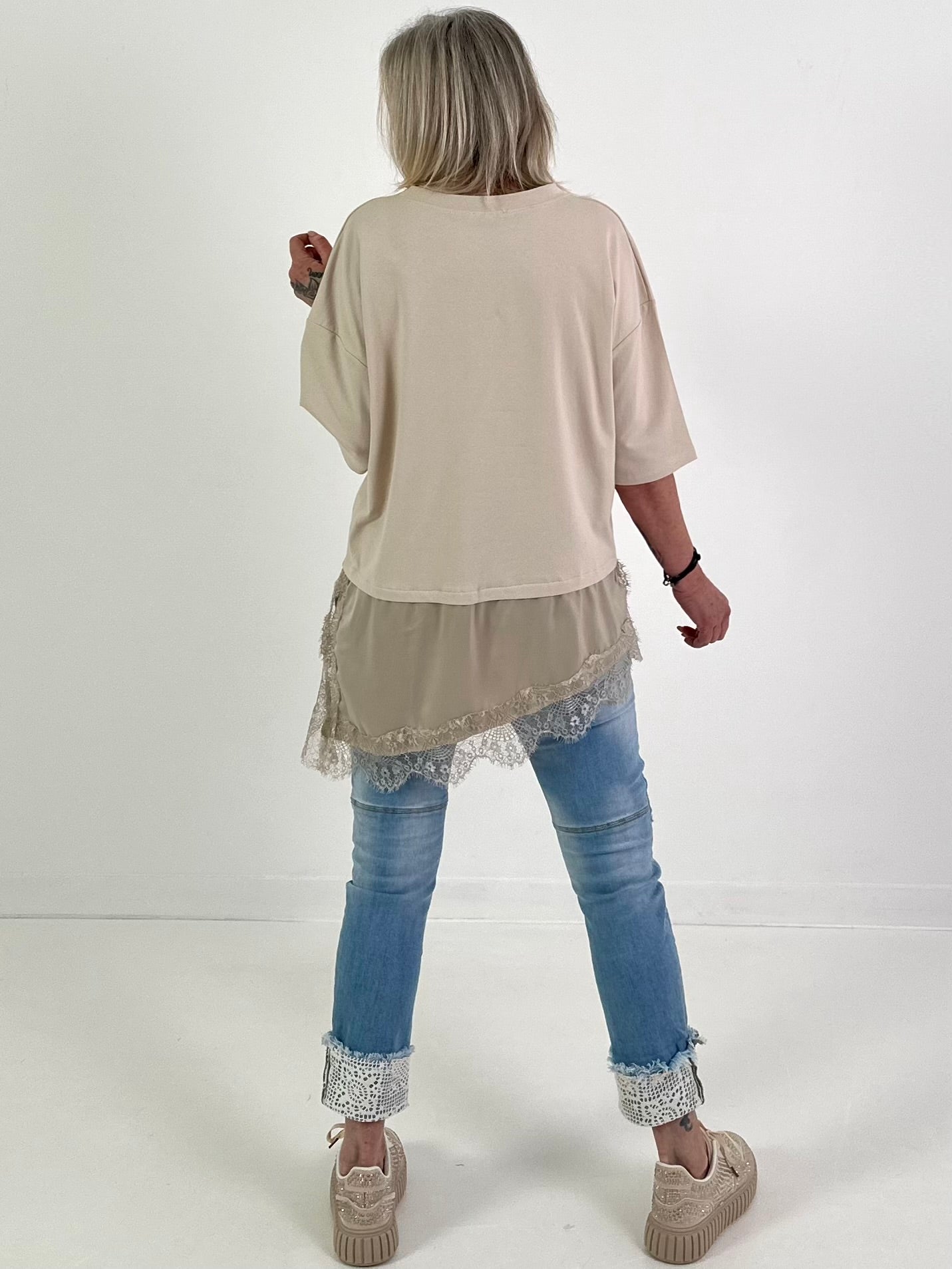 Shirt model "Layered Grace" - beige