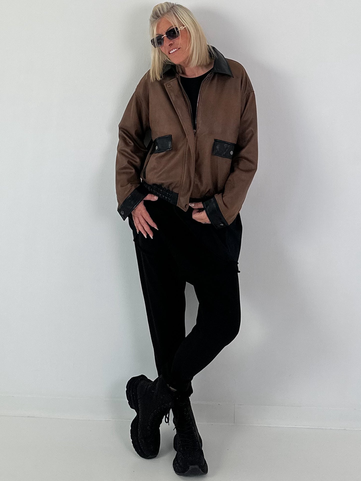 Vintage blouson in leather look - mocha