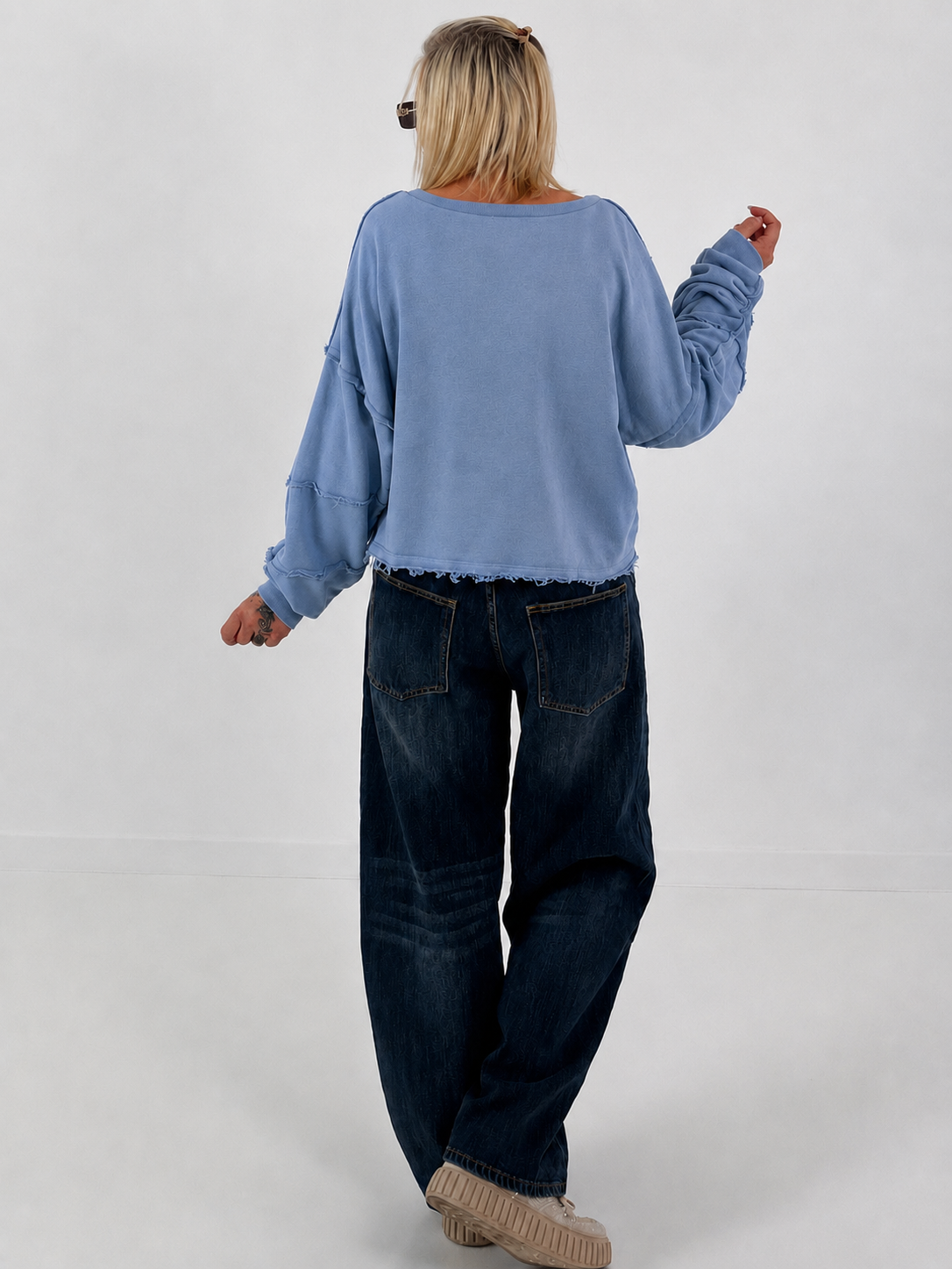 Sweater mit Linksnähten und Print - jeansblau