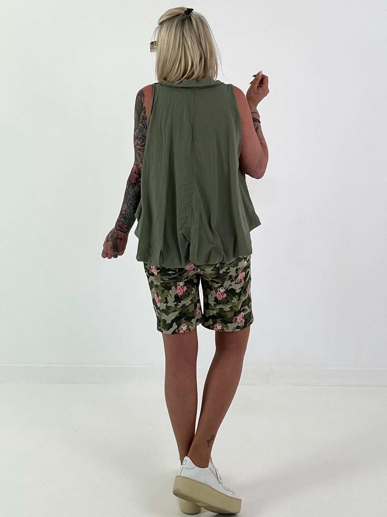 Ballon Blusen Top mit V-Neck - khaki