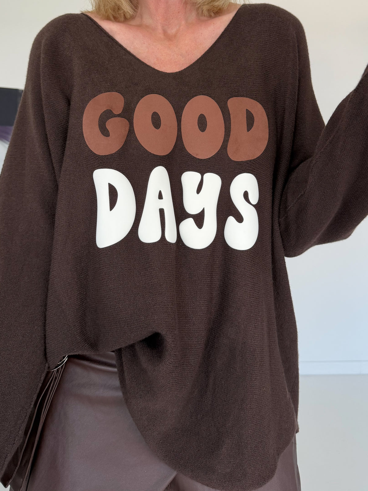 Oversized trui Good Days - mokka