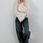 Weicher Pullover mit stylischen Trompetenärmeln - beige