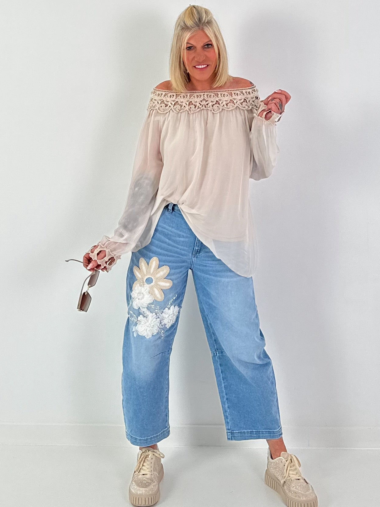 Silk tunic with crocheted neckline - beige