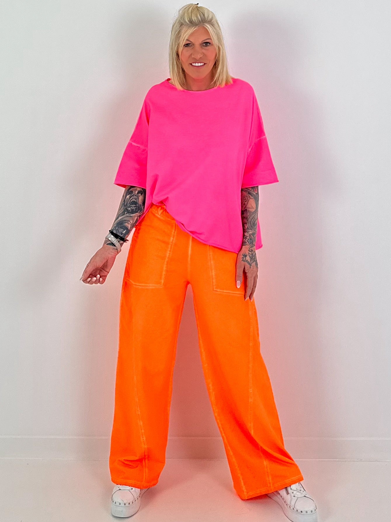 Short-sleeved sweater - neon pink