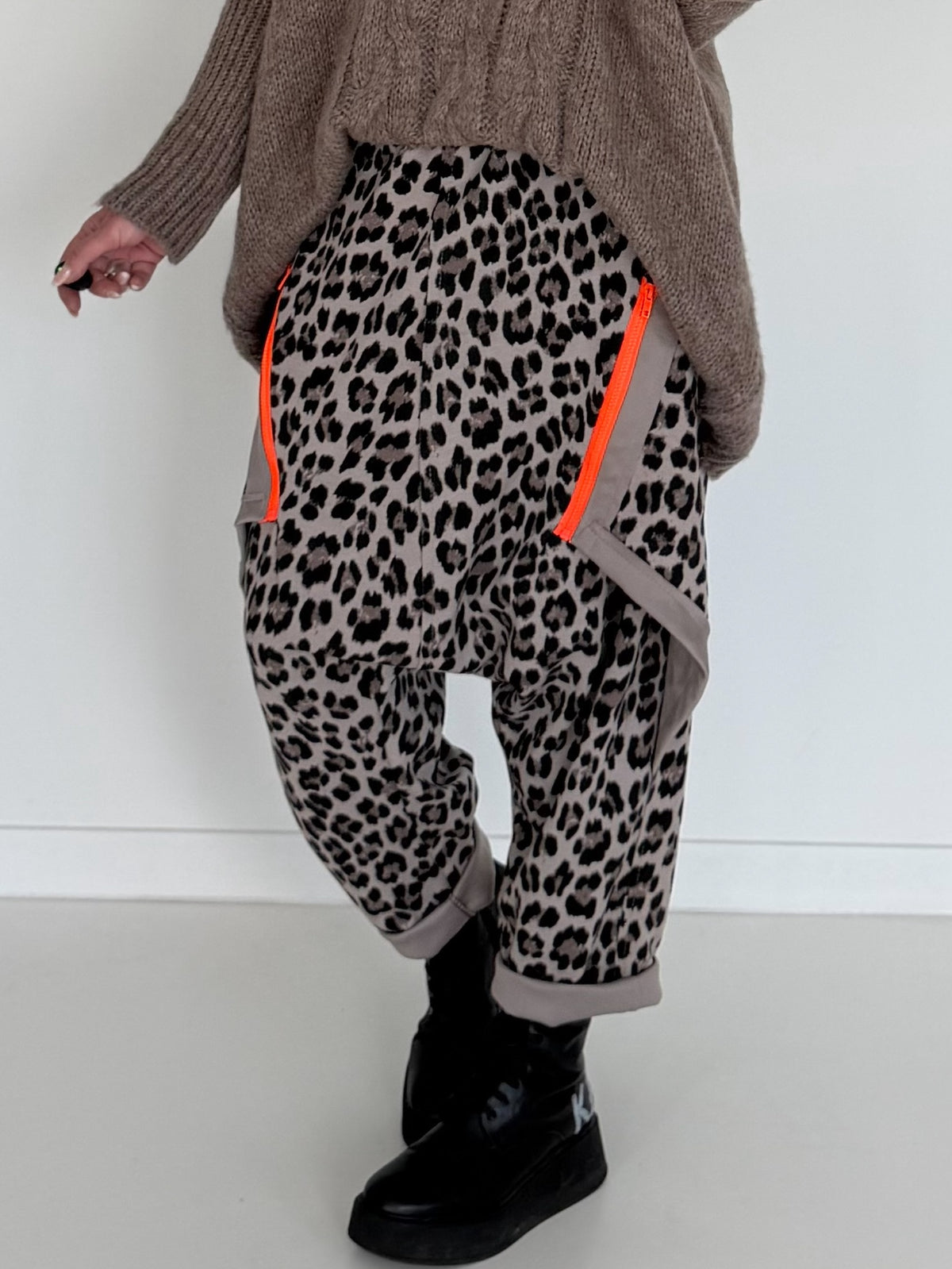 Haremhose im Leo-Print - taupe-mehrfarbig