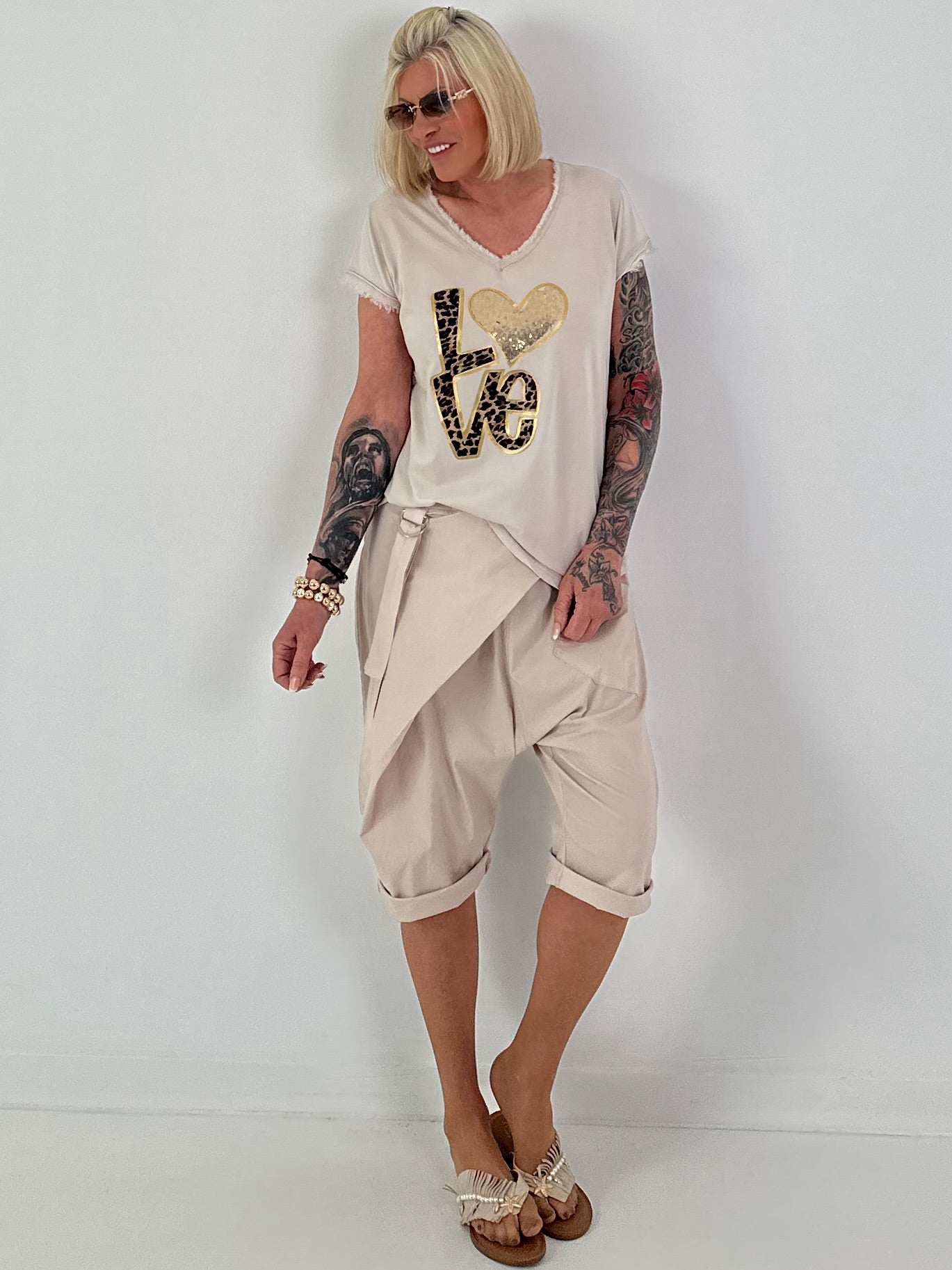 Love T-shirt with leopard and sequin details - beige